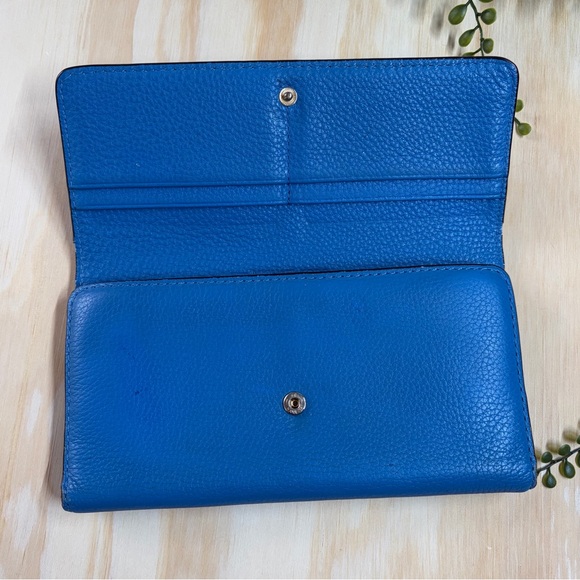 Michael Kors Blue Wallet - Picture 3 of 13